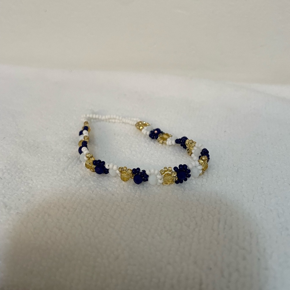 Huichol Beaded Flower Bracelet